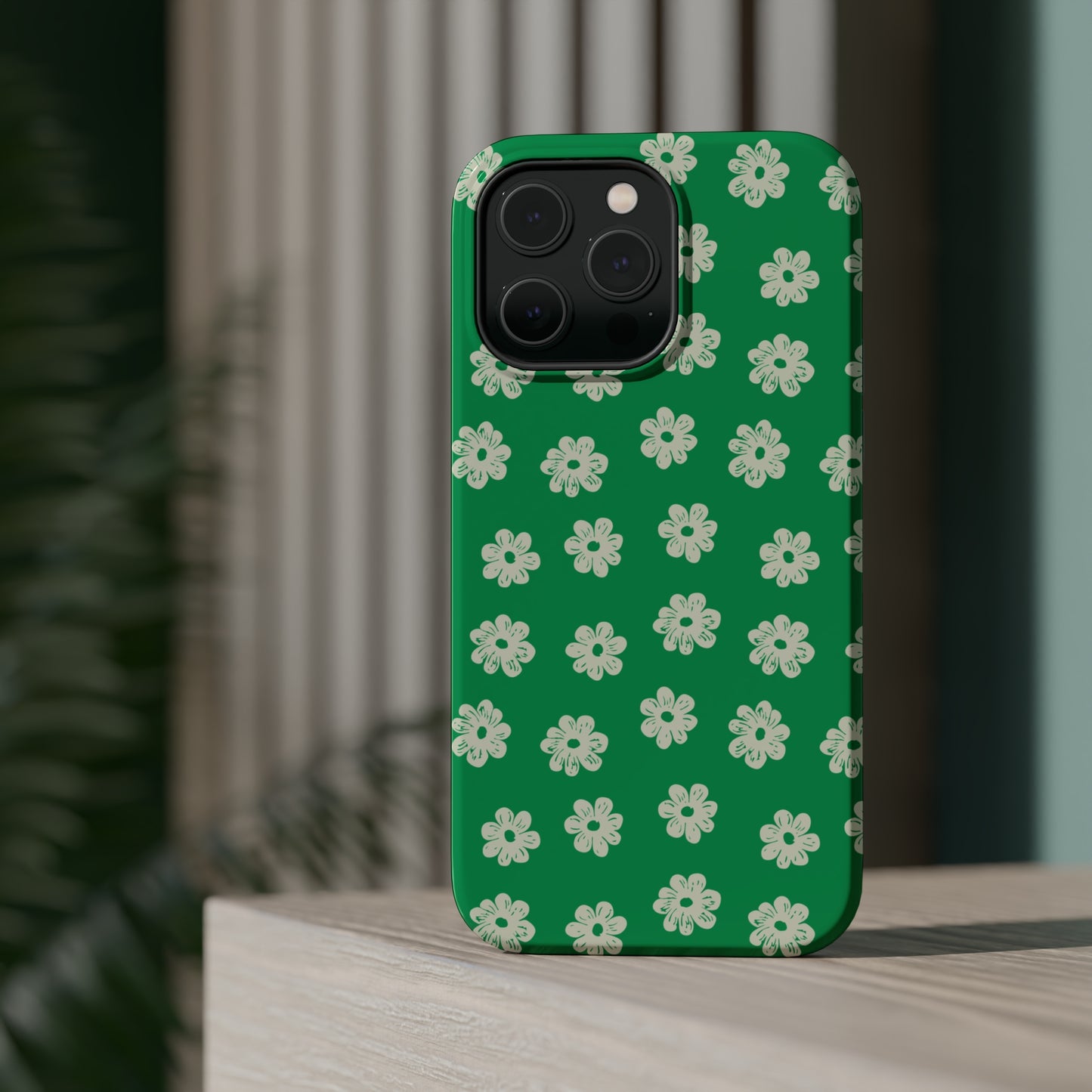 Retro Floral MagSafe Tough Case