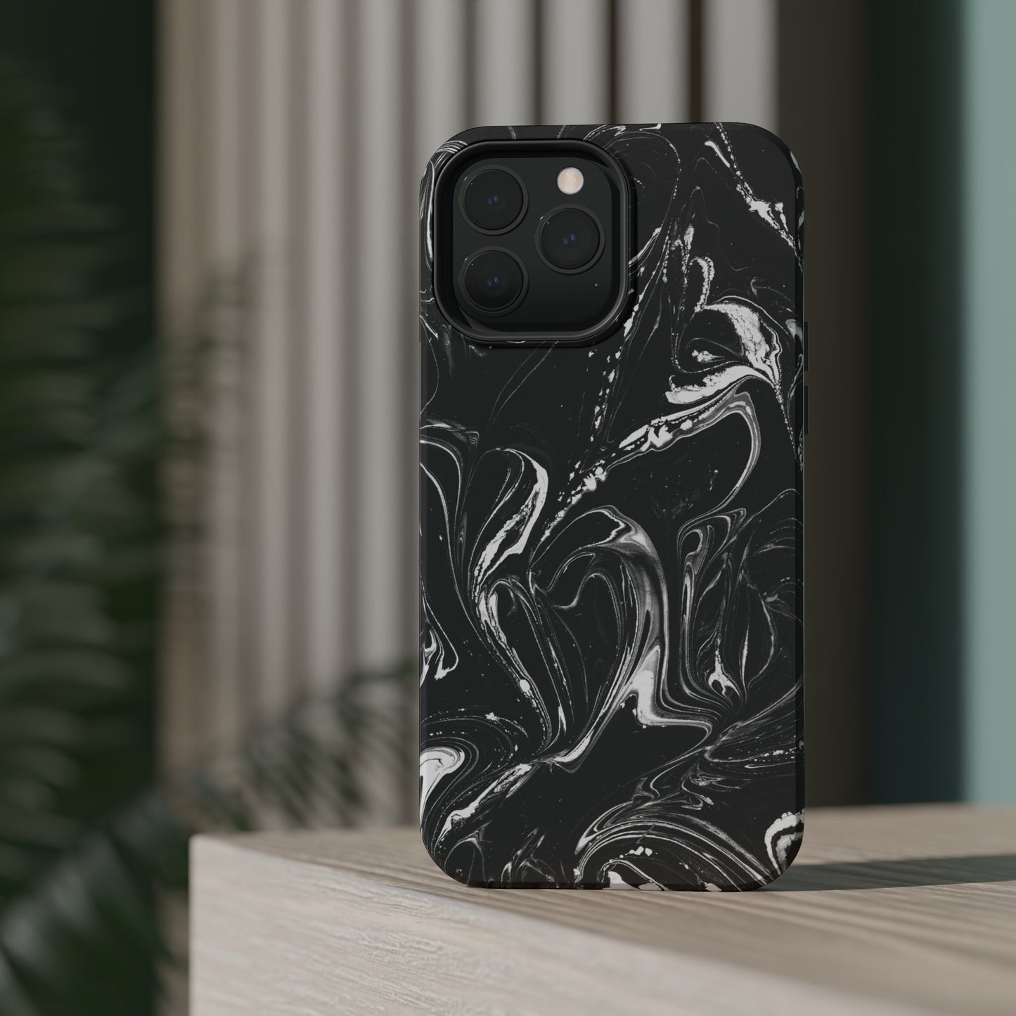 Grey & White liquid paint pattern MagSafe Tough Case