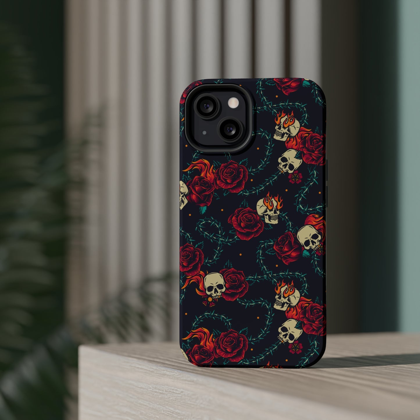 Skulls & Roses MagSafe Tough Case