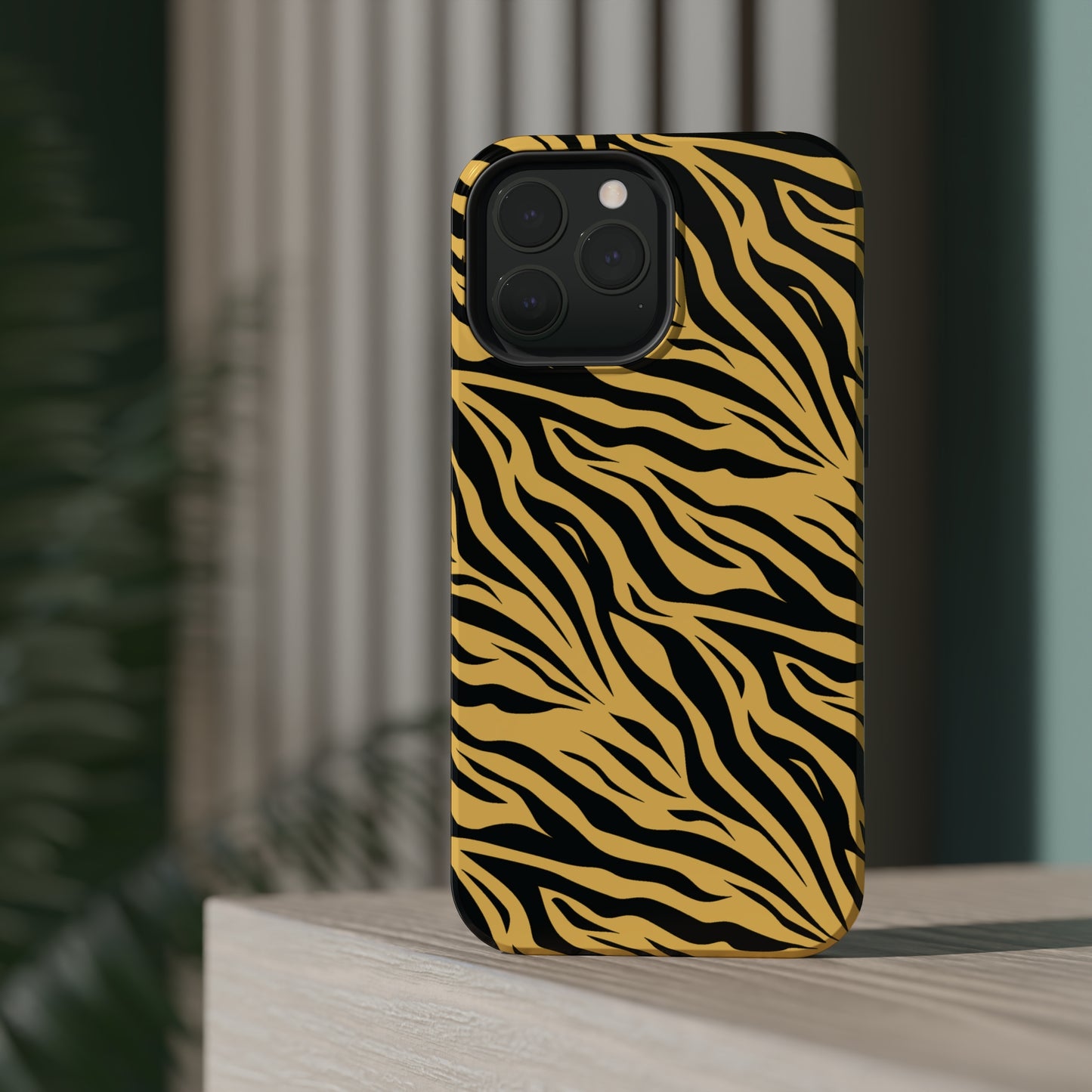 Tiger MagSafe Tough Case