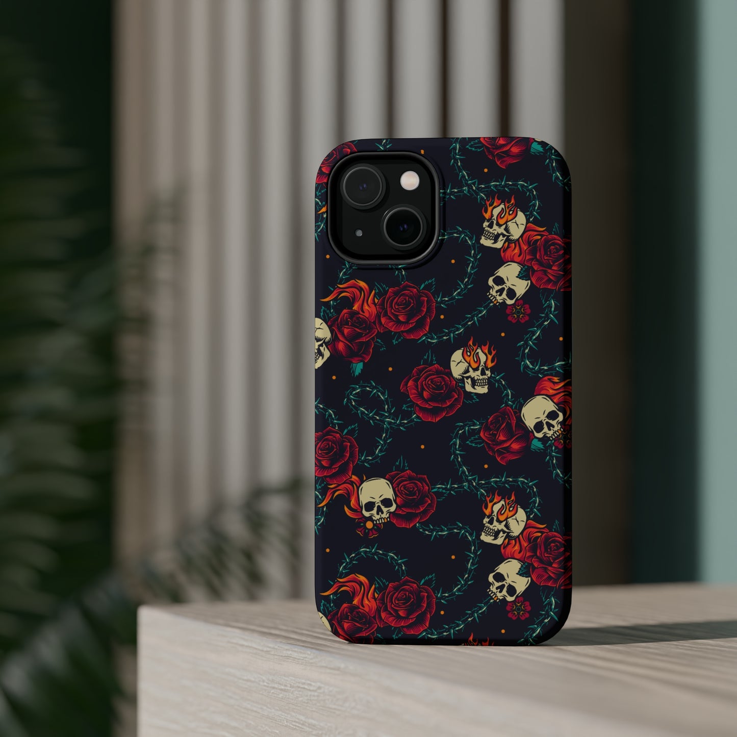 Skulls & Roses MagSafe Tough Case