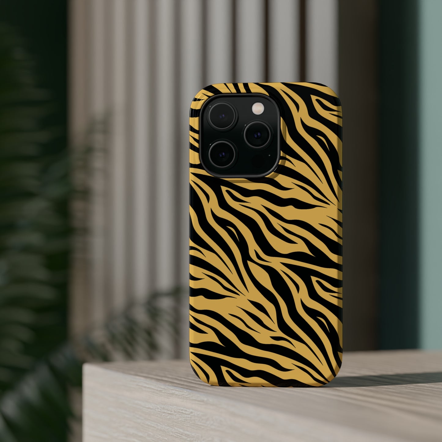 Tiger MagSafe Tough Case
