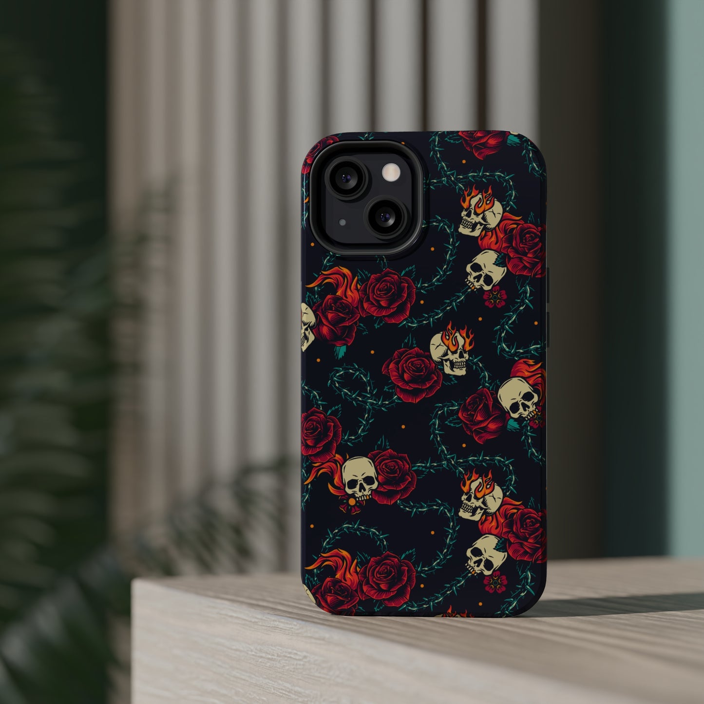 Skulls & Roses MagSafe Tough Case
