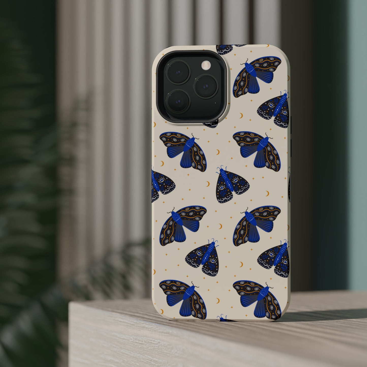 Mystic Moth MagSafe Tough Case