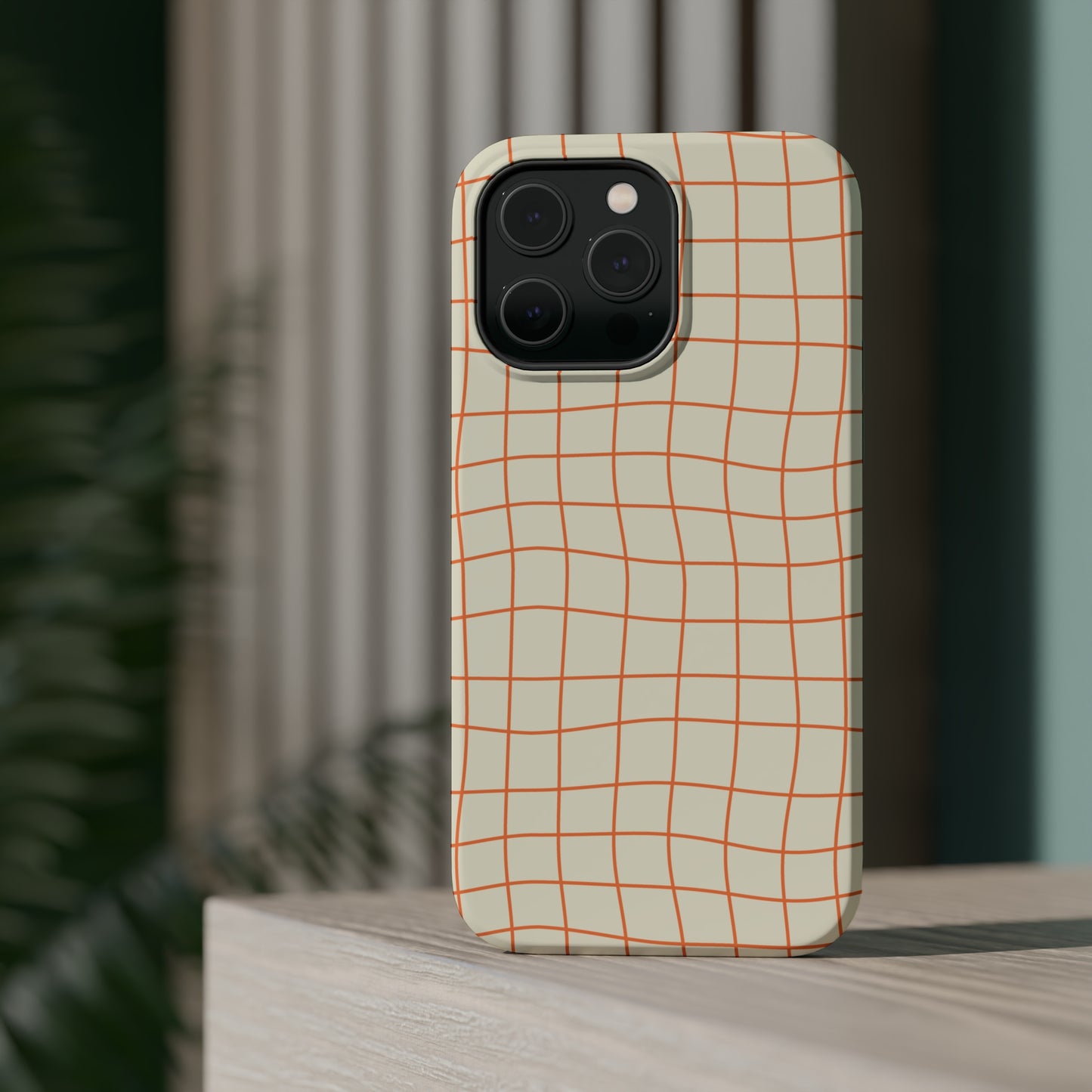 Soft Beige Dizzy Grid MagSafe Tough Case