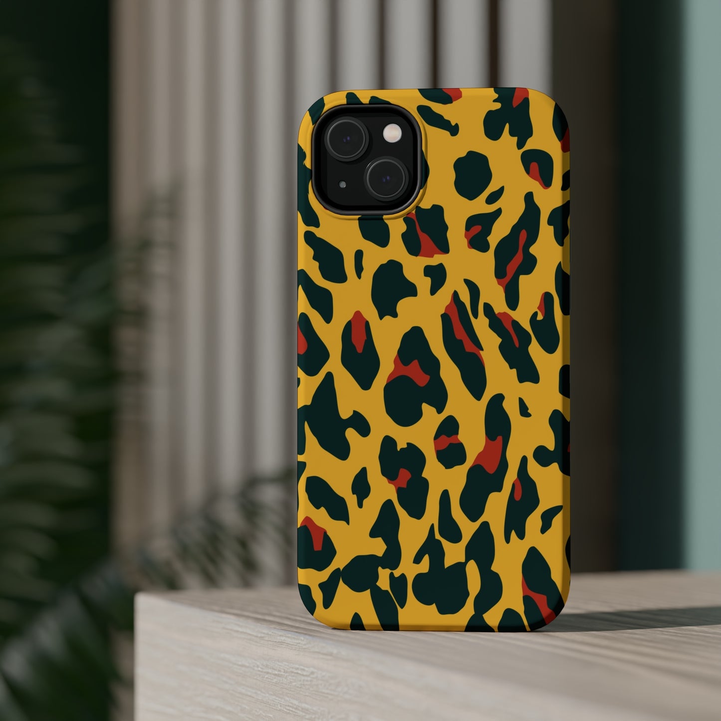 Leopard pattern MagSafe Tough Case