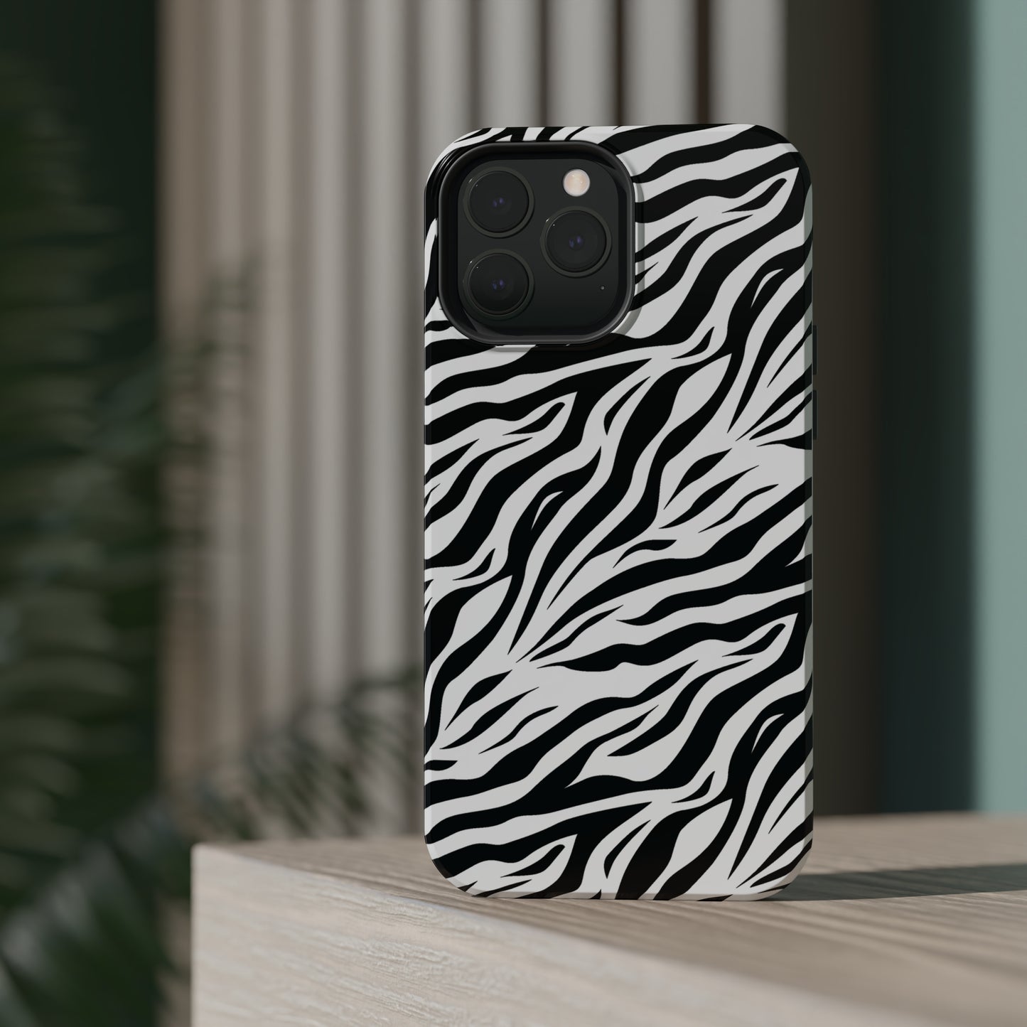 White Bengal Tiger MagSafe Tough Case