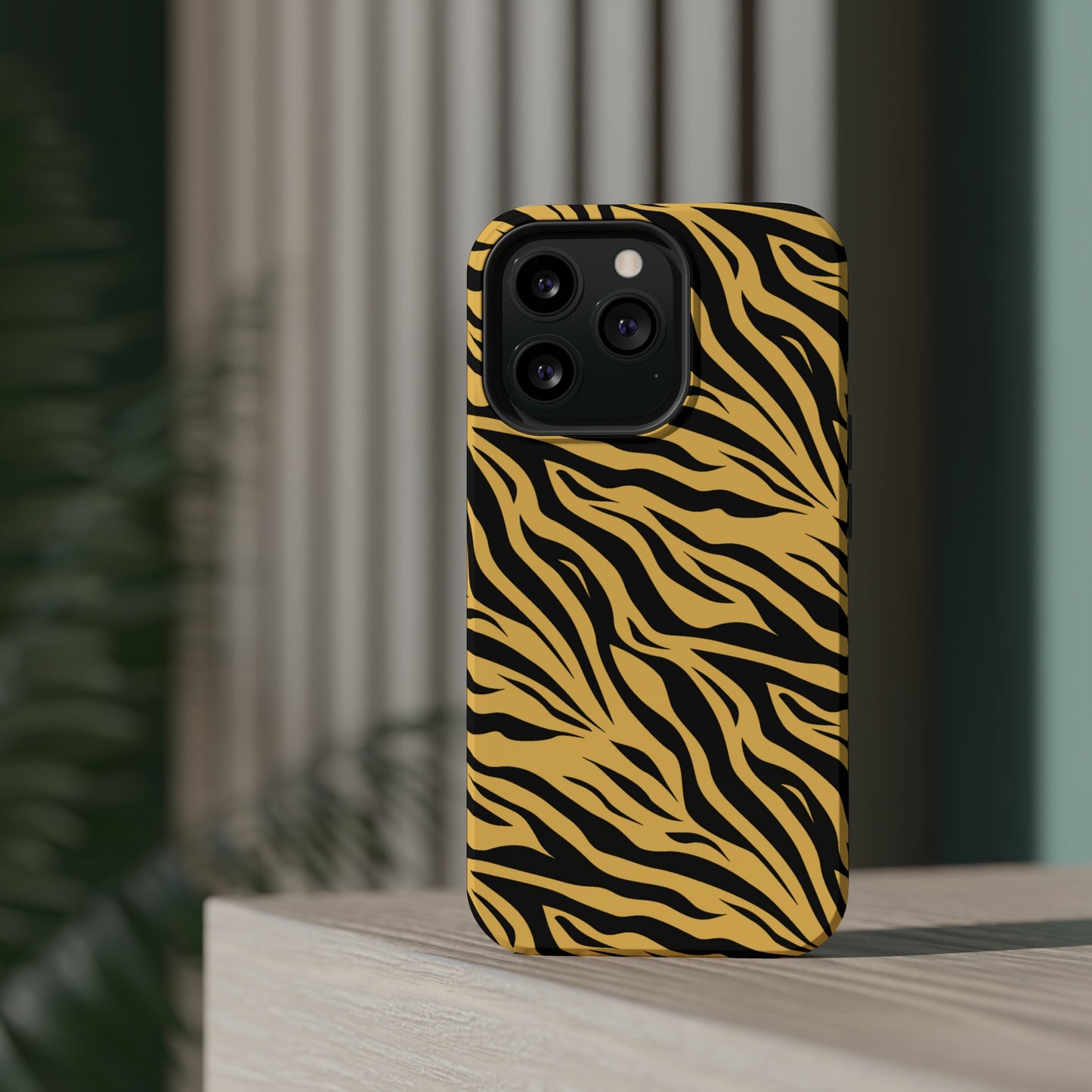 Tiger MagSafe Tough Case