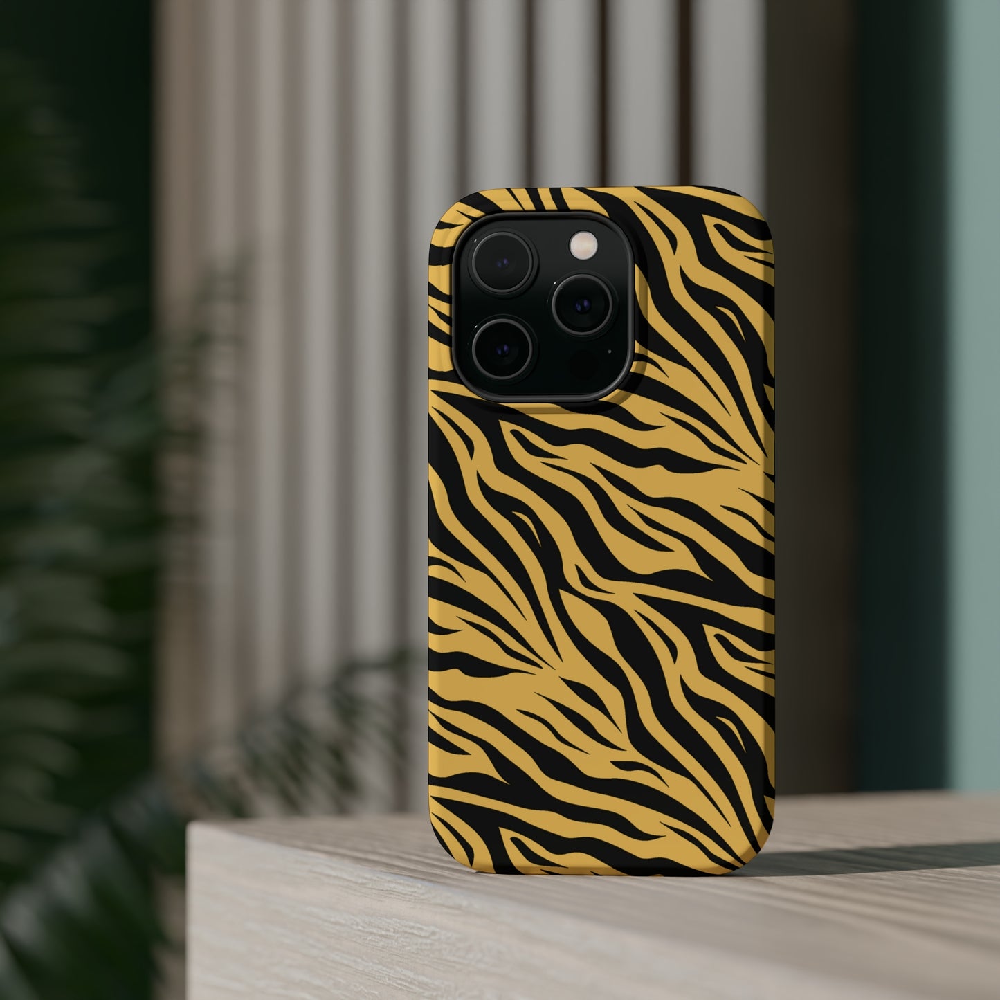 Tiger MagSafe Tough Case