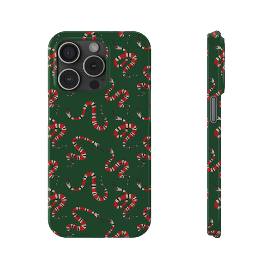 Snake Pattern Snap Case