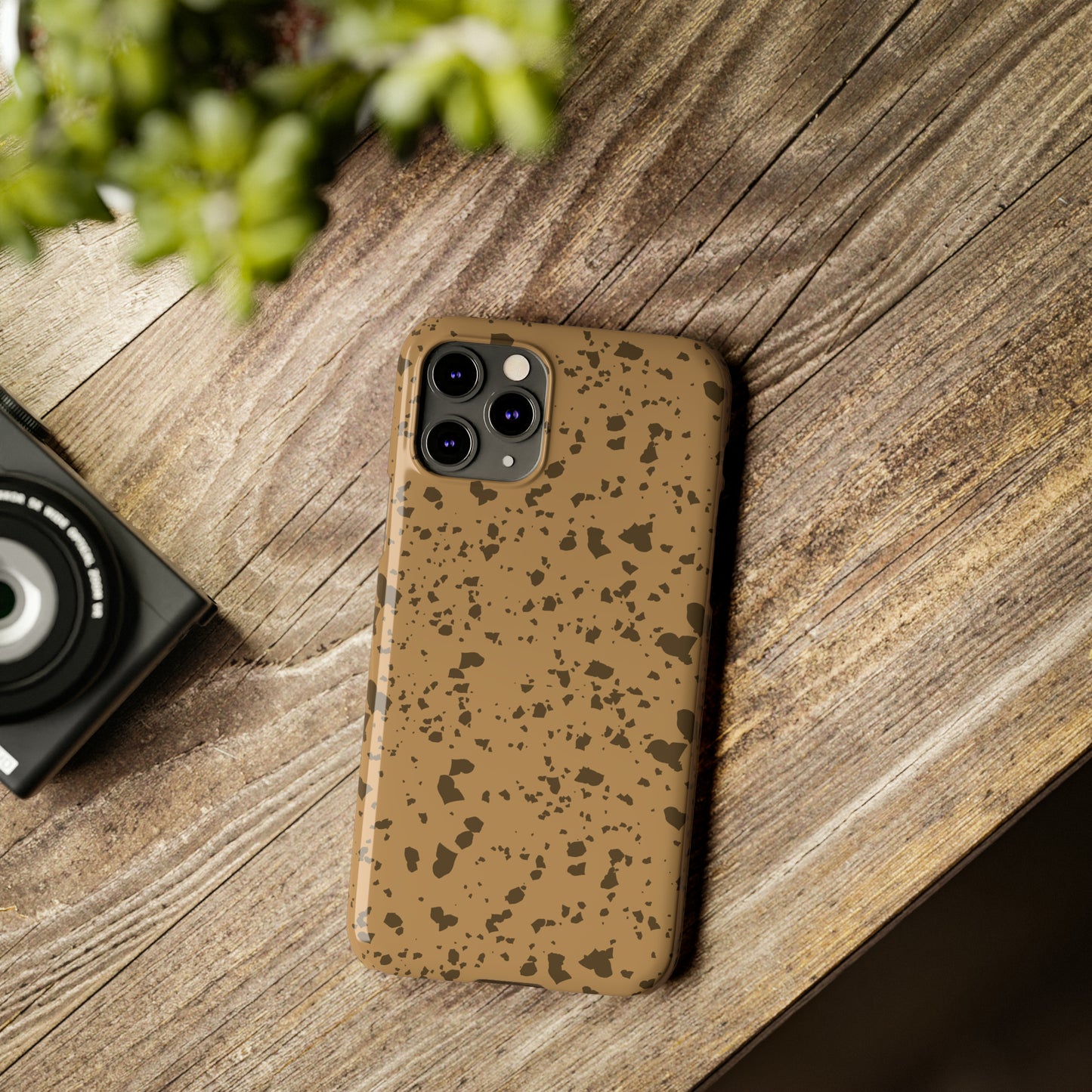 Fawn Terrazzo Snap Case