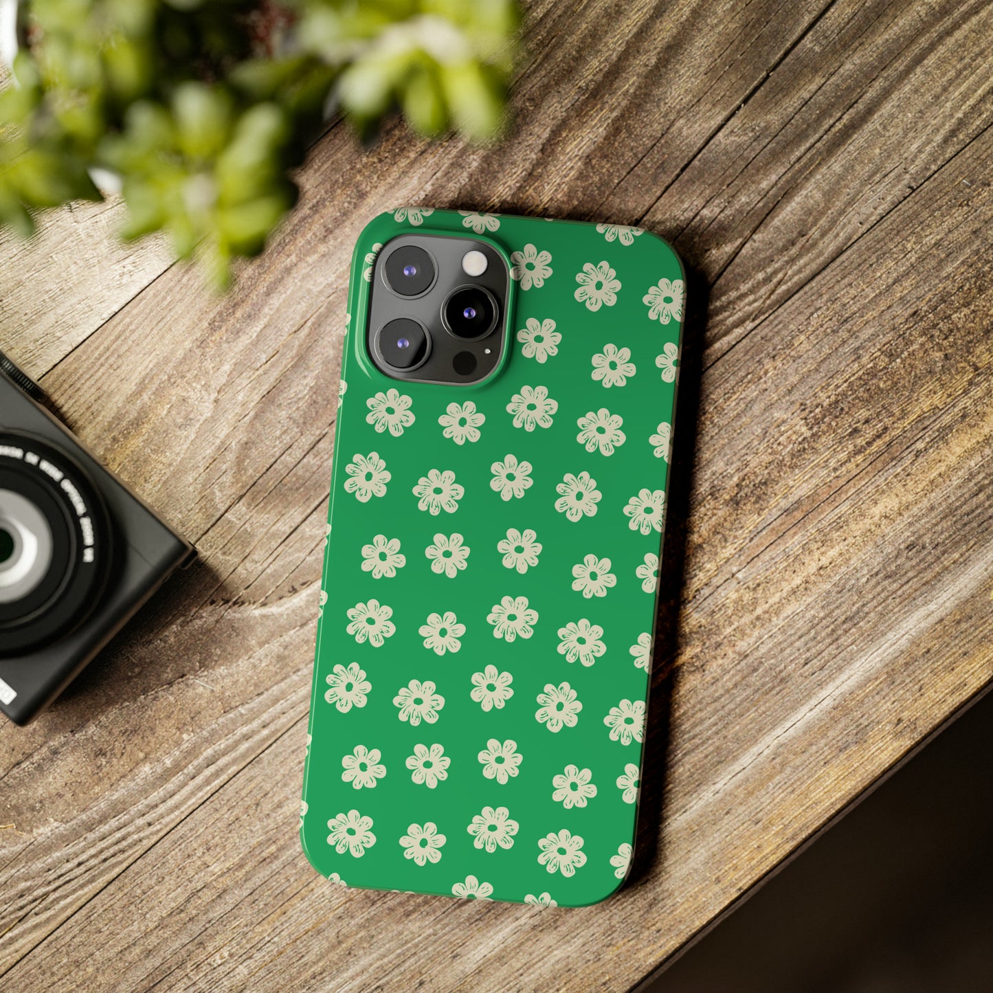 Retro Floral Snap Case