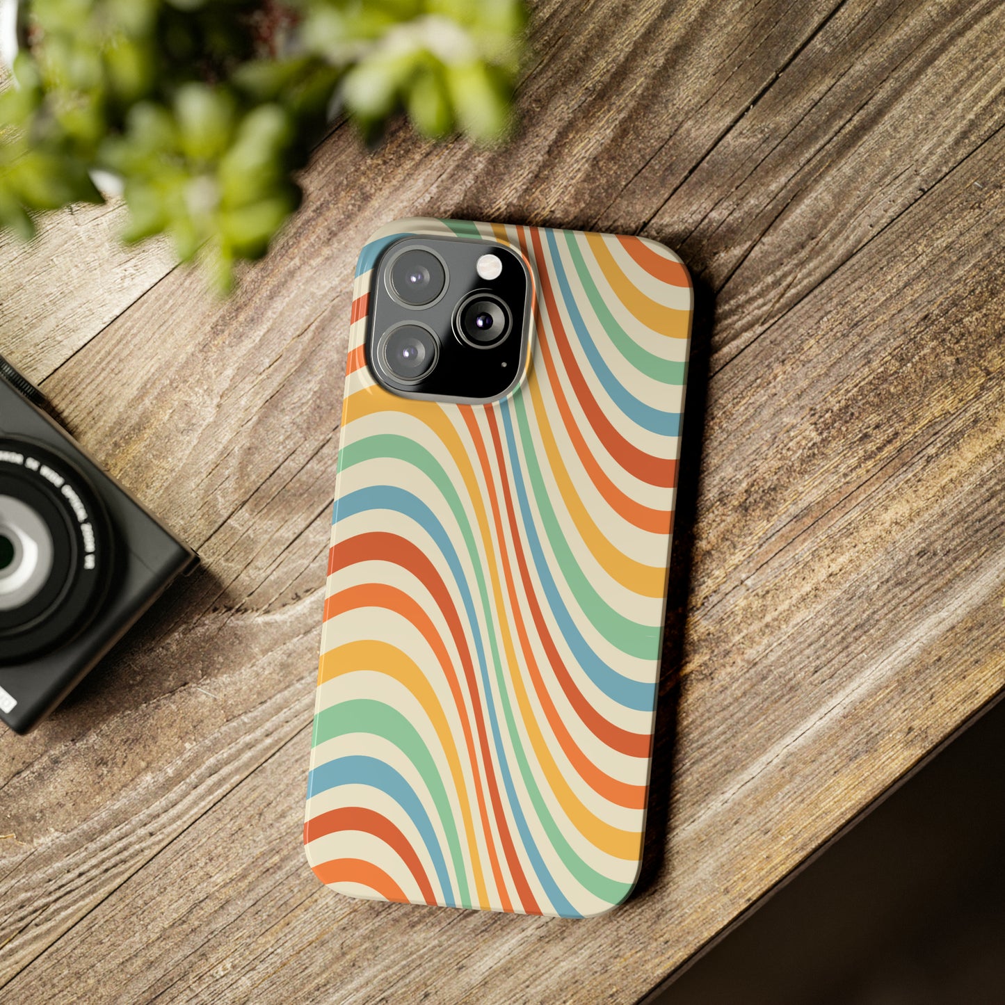 Retro Swirl Snap Case