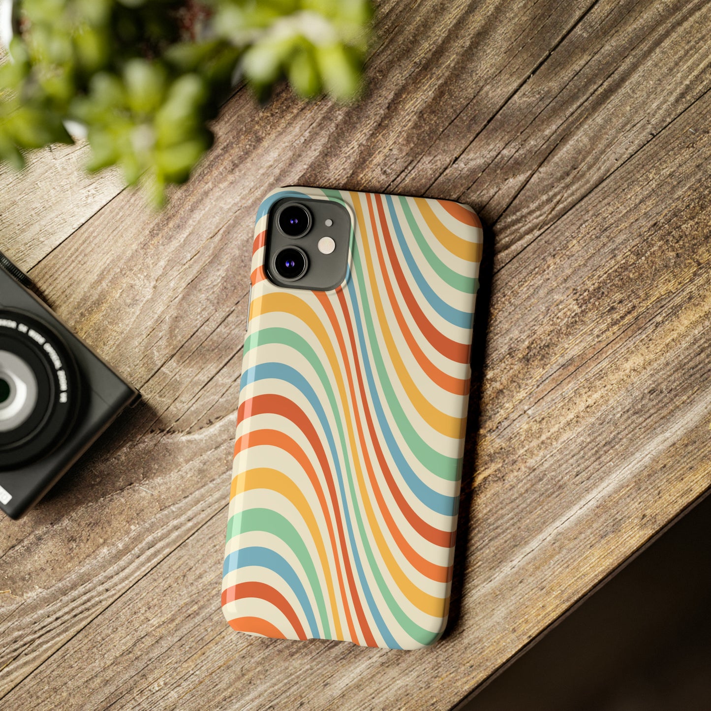 Retro Swirl Snap Case